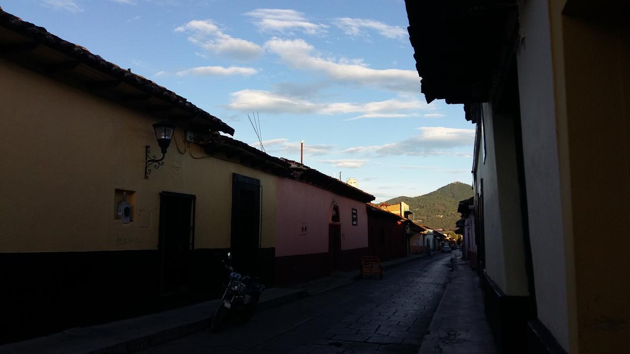 Hotel Casa Petra San Cristobal de las Casas Exterior photo